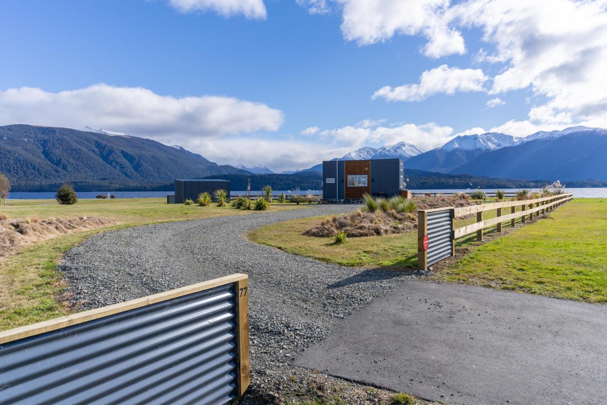 Tiny Piece Of Paradise - Te Anau Tiny House Εξωτερικό φωτογραφία